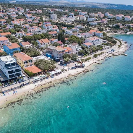Apartmani Plazibat Mandre Exteriör bild