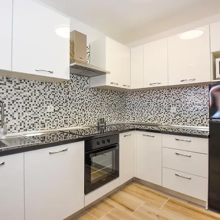 Apartmani Plazibat Mandre Exteriör bild