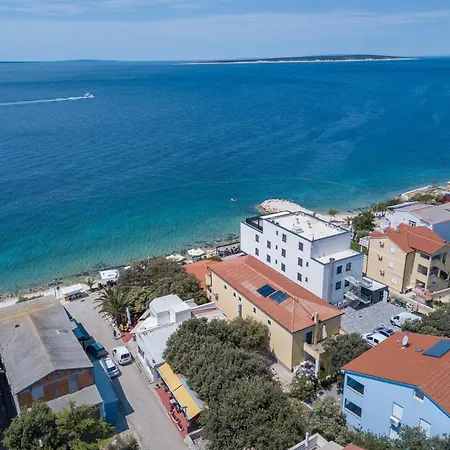 Apartmani Plazibat Mandre Exteriör bild