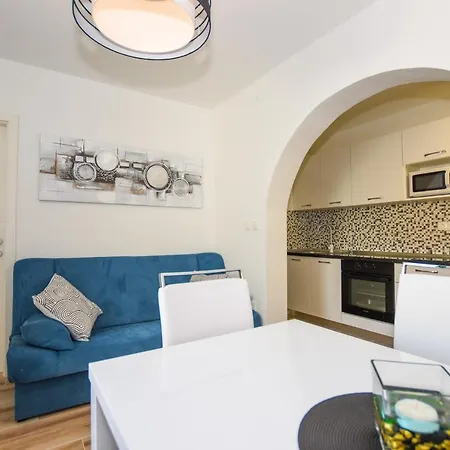 Apartmani Plazibat Mandre Exteriör bild